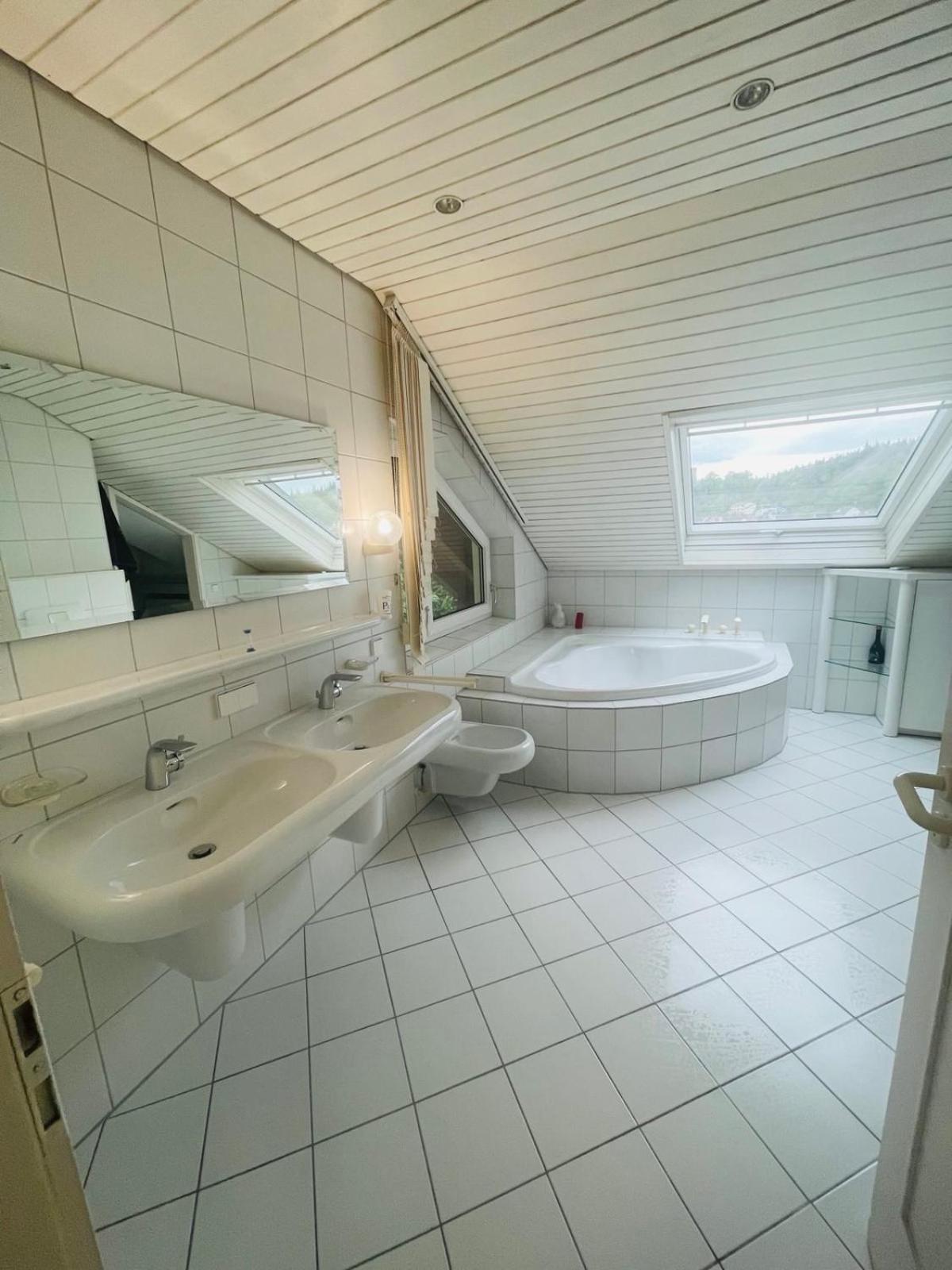 Hawks Villa